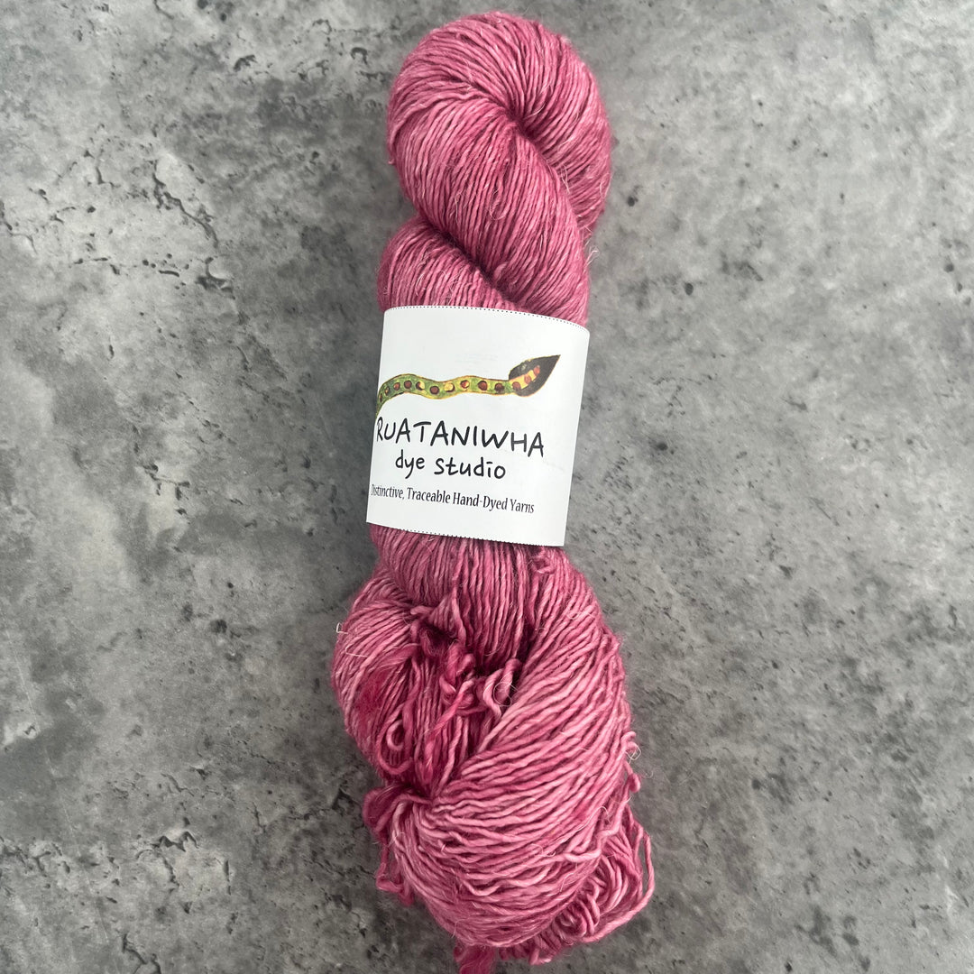 Ruataniwha Dye Studio Merino Linen // 4ply
