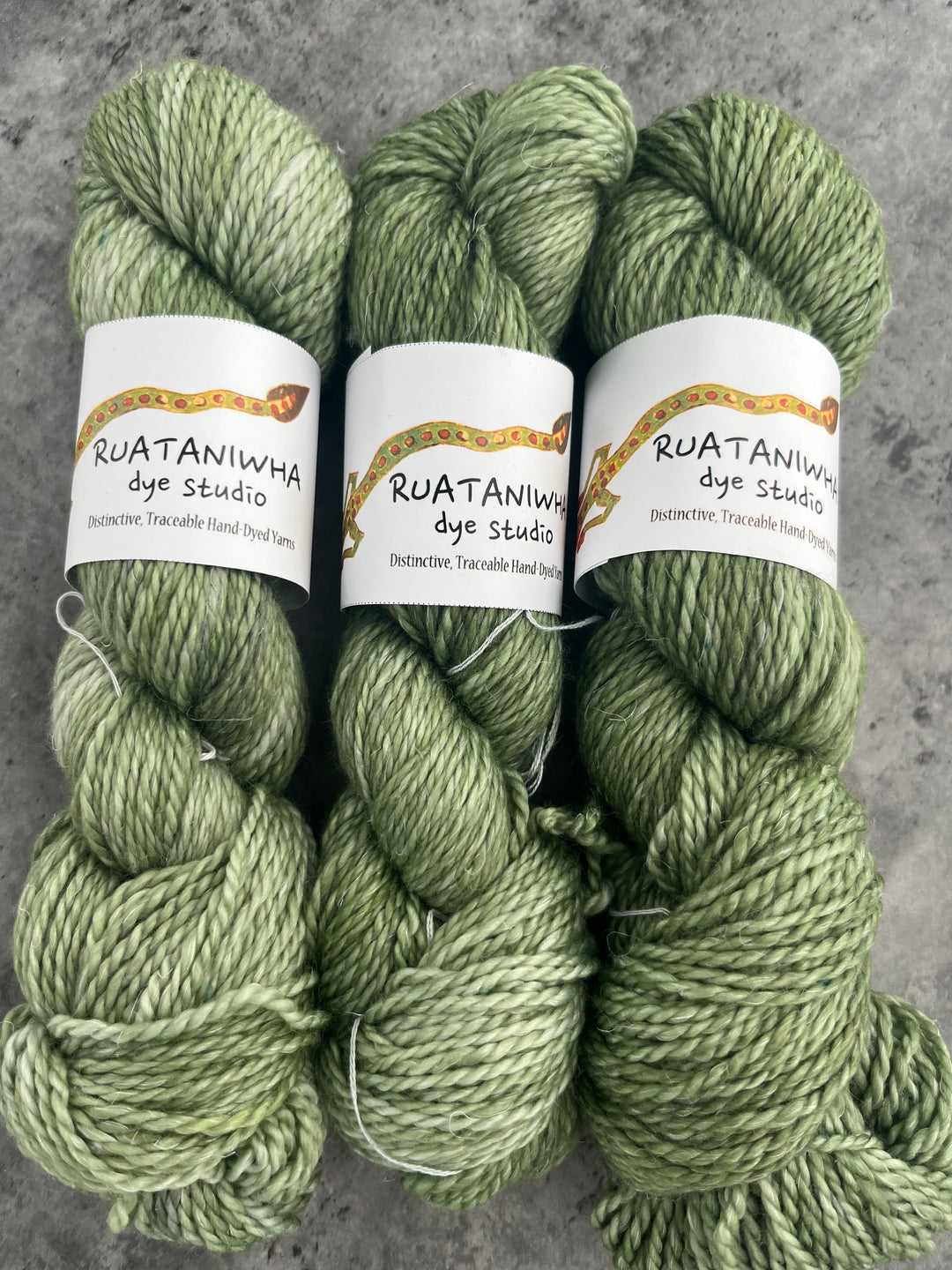 Ruataniwha Dye Studio Merino Linen // 10ply