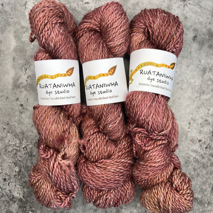 Ruataniwha Dye Studio Merino Linen // 10ply