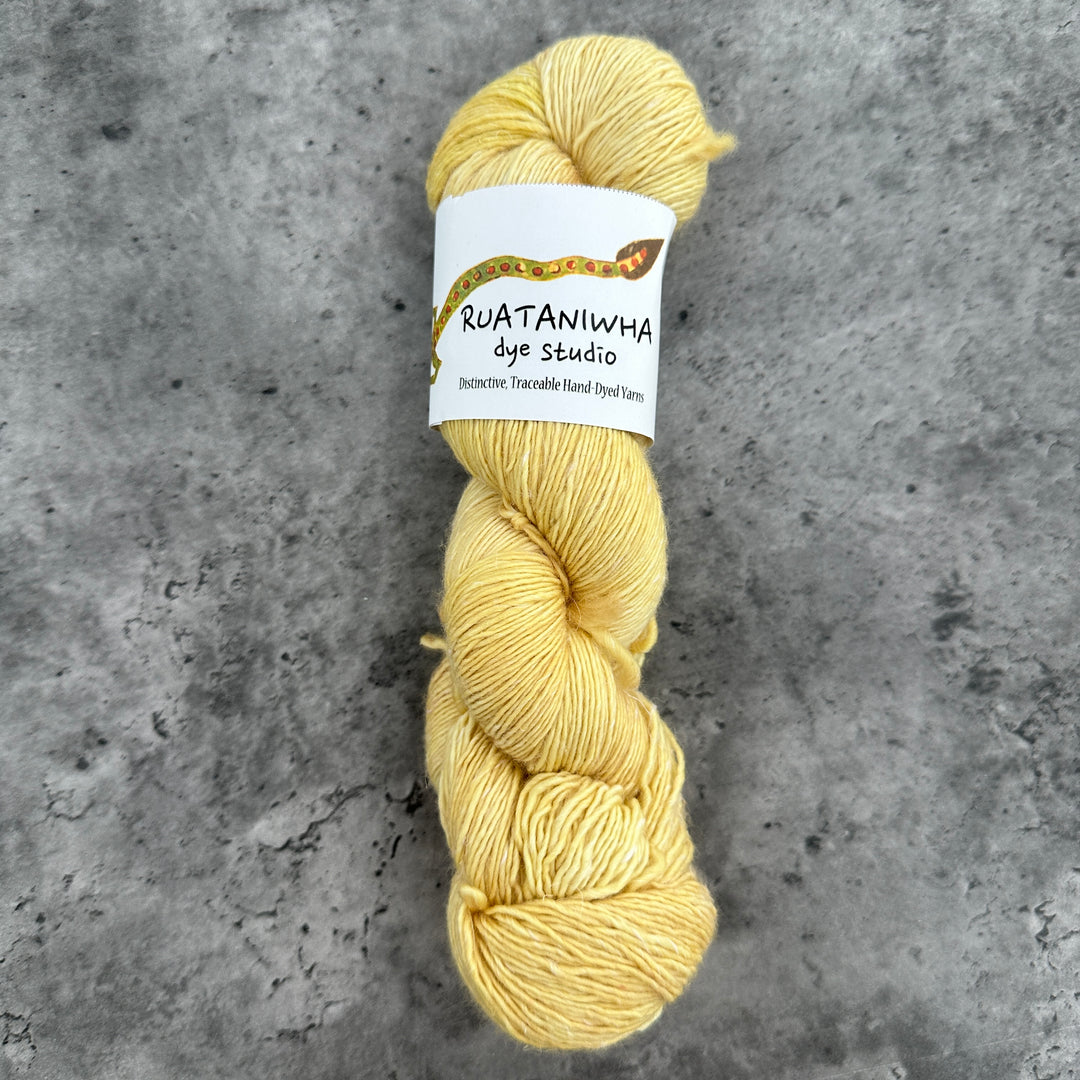 Ruataniwha Dye Studio Merino Linen 4ply