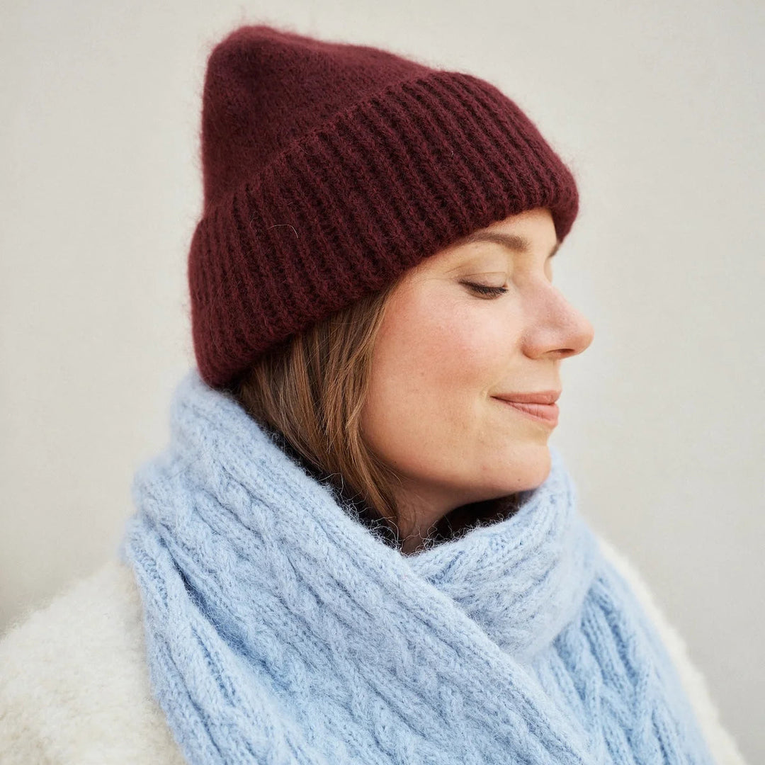 Foundations: 20 Knitted Accessories by Sari Nordlund by Laine Publishing