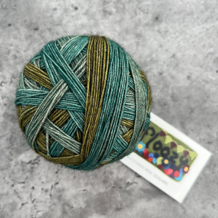 Yarnfloozy Machinist Sock SELF STRIPING 4ply