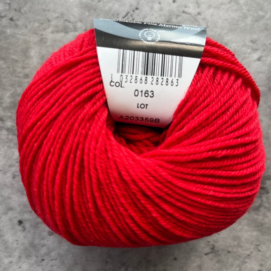 Sesia // Mistral Unshrinkable Merino // 4ply