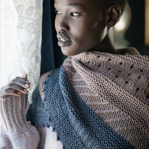 52 Weeks of Shawls // Laine