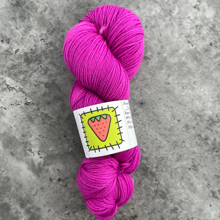 Strawberry Patches Yarns // Sock Yarn // 4ply
