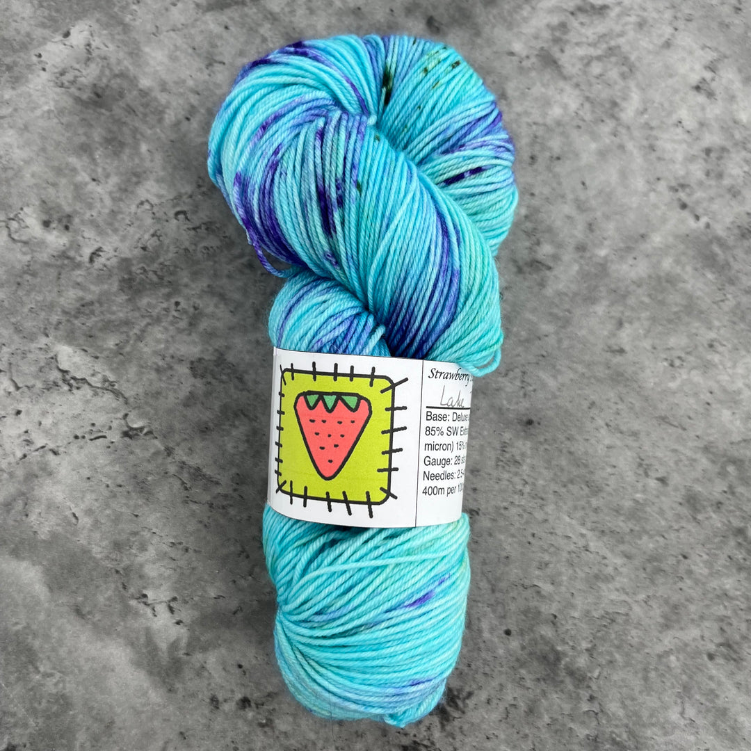 Strawberry Patches Yarns // Sock Yarn // 4ply