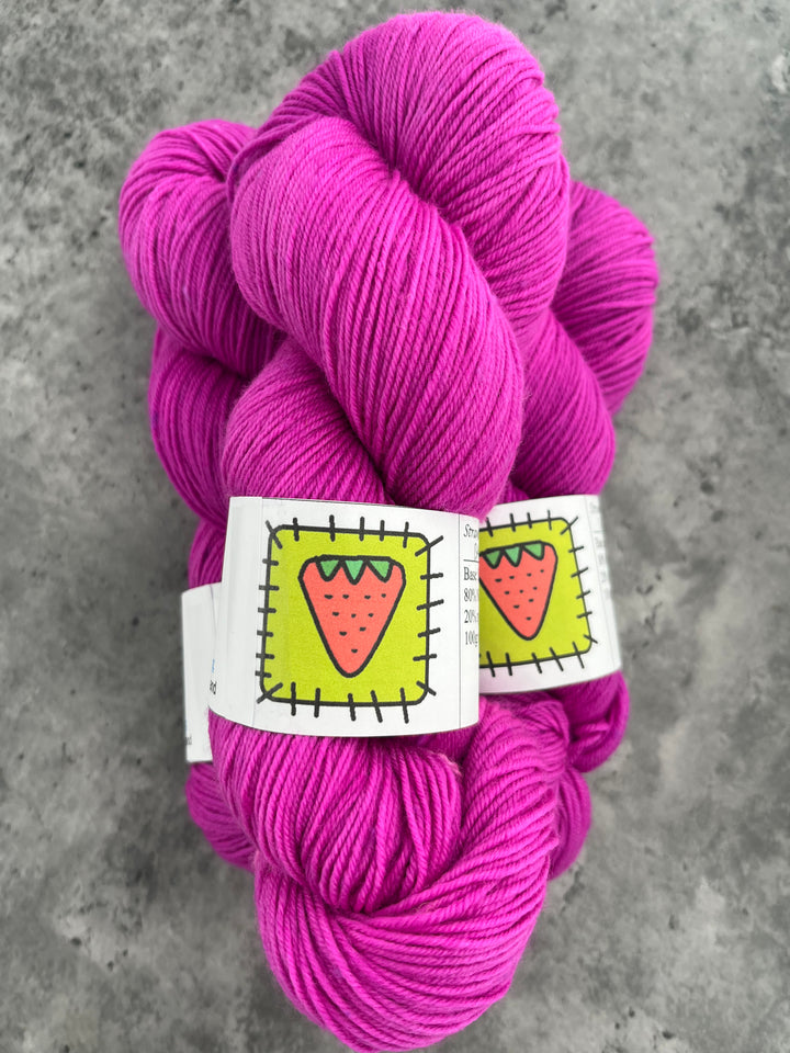 Strawberry Patches Yarns // Sock Yarn // 4ply