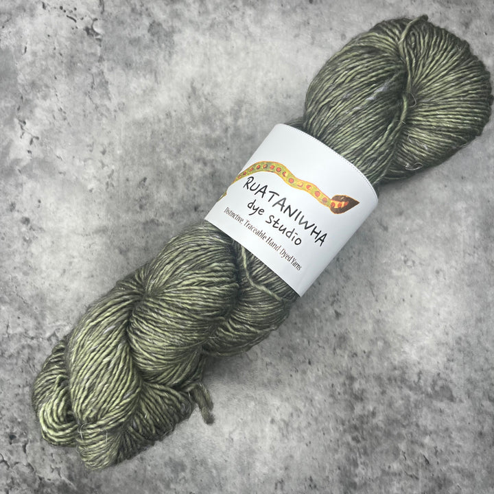 Ruataniwha Dye Studio Merino Linen // 4ply