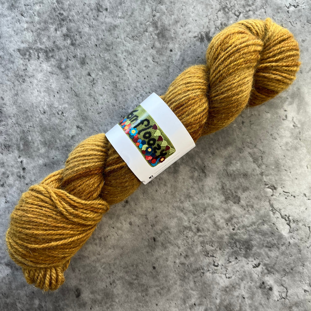 Yarnfloozy Brushtail // 8ply