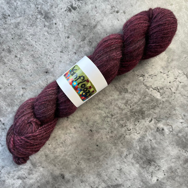 Yarnfloozy Brushtail // 4ply