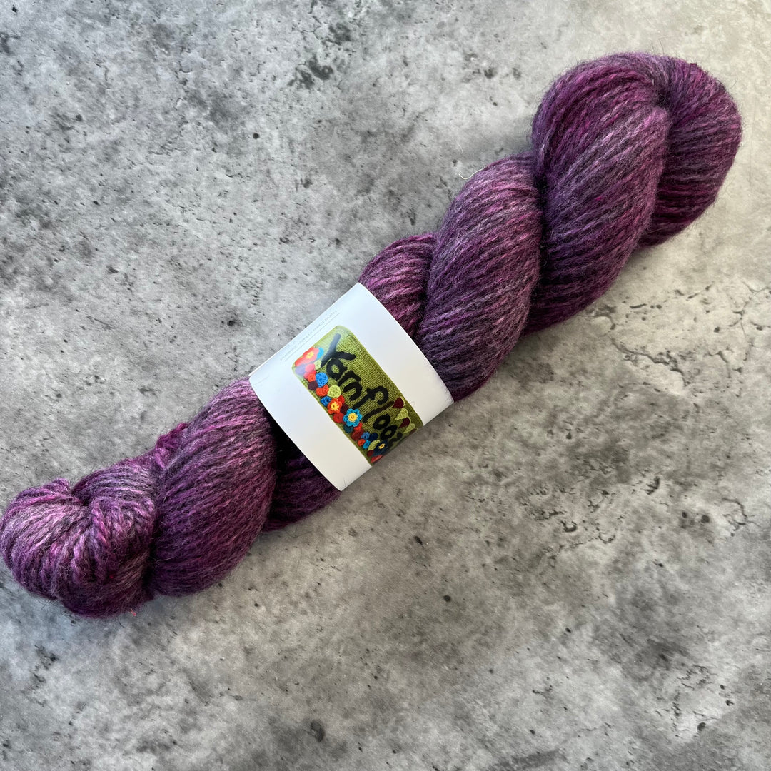 Yarnfloozy Brushtail // 4ply