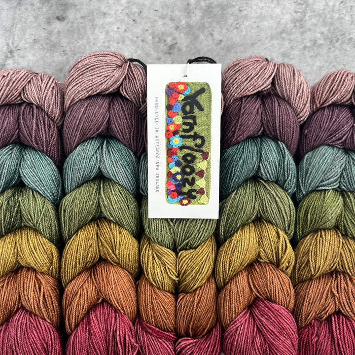 Yarnfloozy Machinist Mini Skein Plaits 4ply