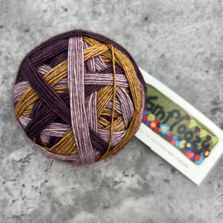 Yarnfloozy Machinist Sock SELF STRIPING 4ply
