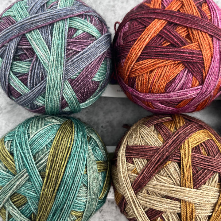 Yarnfloozy Machinist Sock SELF STRIPING 4ply
