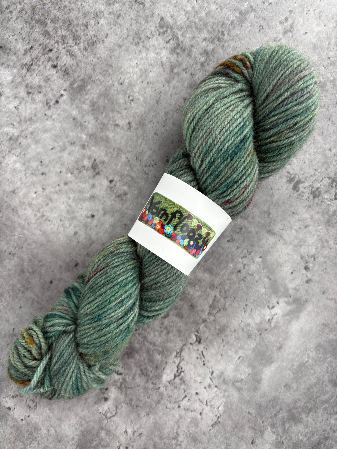 Yarnfloozy Brushtail // 8ply