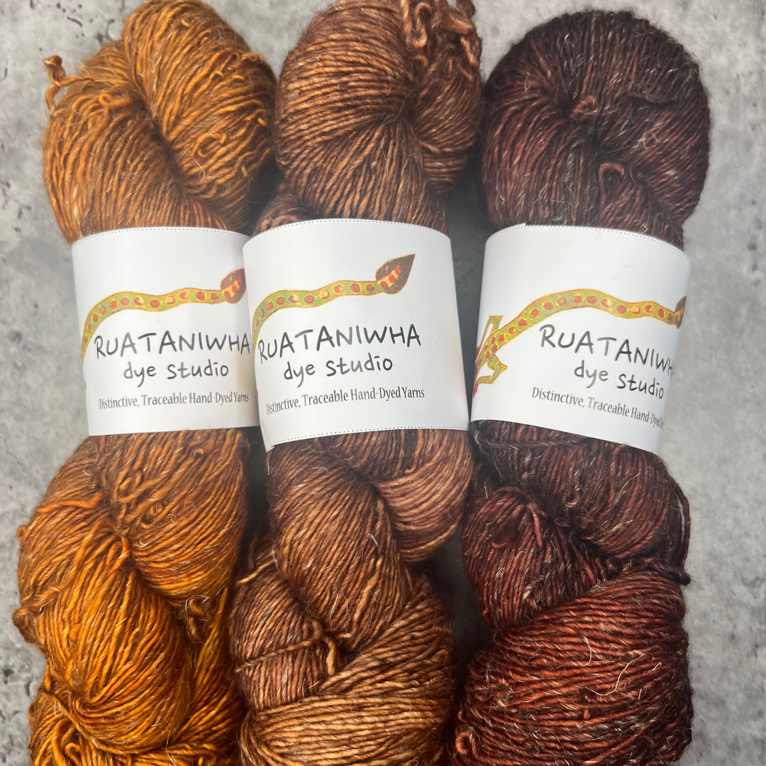 Ruataniwha Dye Studio Merino Linen // 4ply