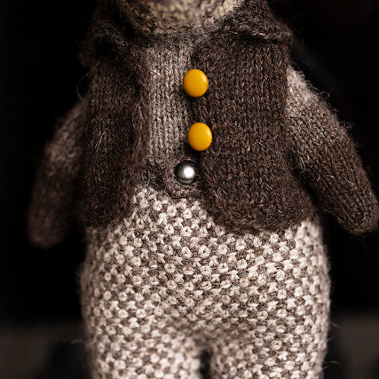 Edward the Badger YARN AND OUTFIT Kit