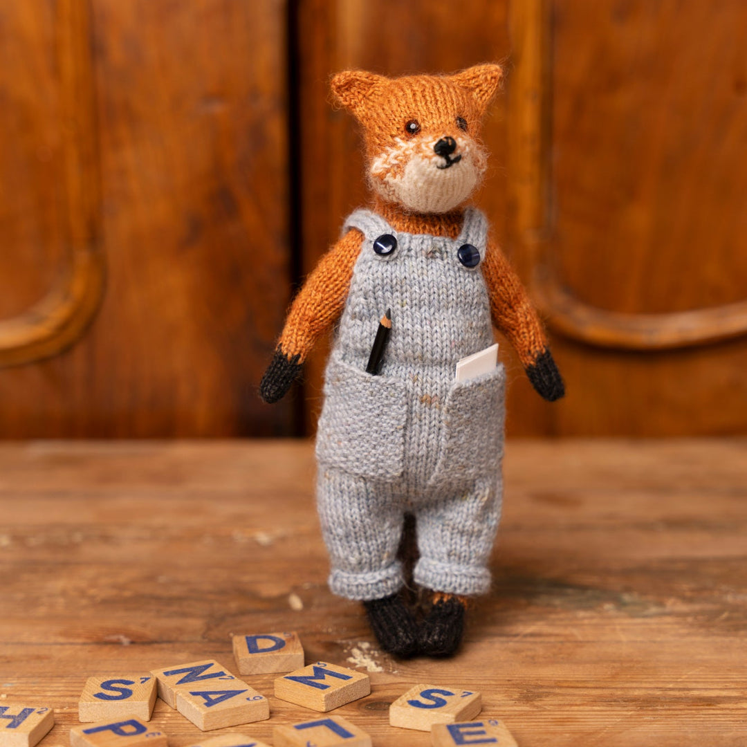 Frankie the Fox Yarn Kit