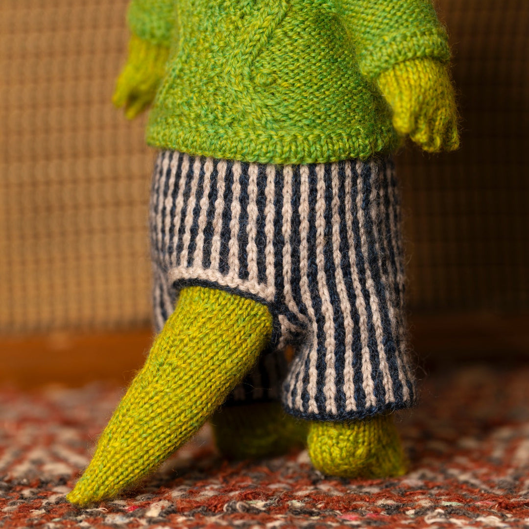 Merle the Crocodile Yarn Kit