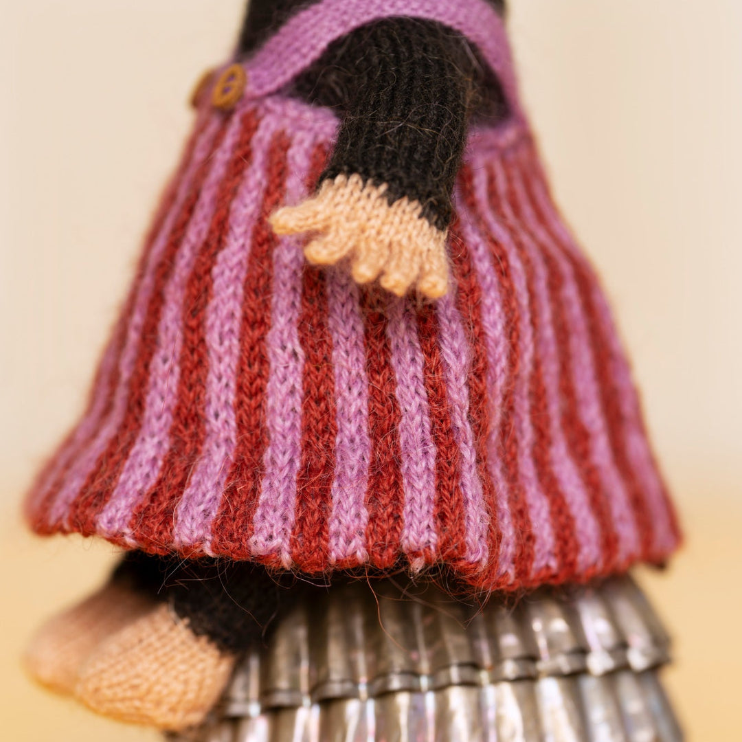 Double the fun: Didi & Merri Mole Yarn Kit