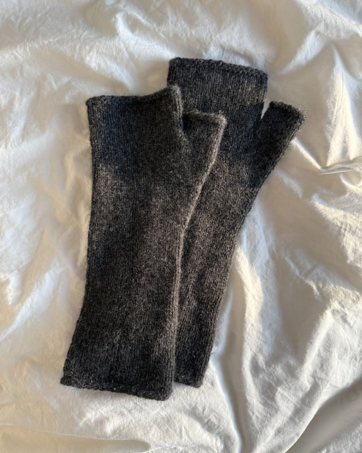 Penny Gloves by Petite Knit - Printed Pattern