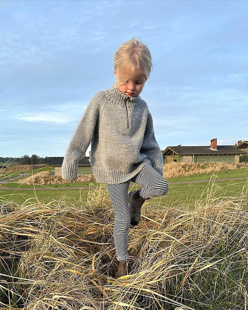 Zipper Sweater Light Junior by Petite Knit - Printed Pattern